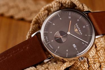 Preview: Bauhaus Herrenuhr Quarz mit kleiner Sekunde und Datum mit Lederarmband